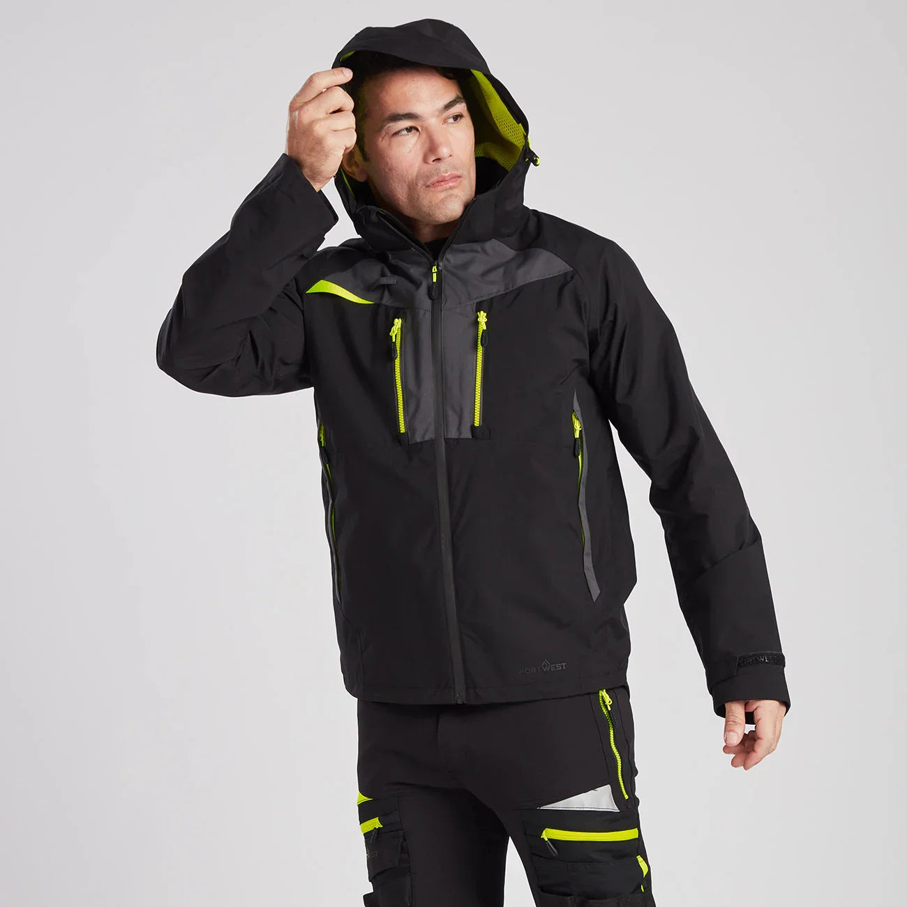 Portwest DX463 Rain Jacket Black_M
