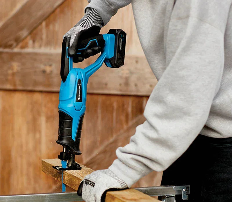 Silverline 953452 18V Cordless Reciprocating Saw 3